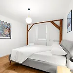 La Du Bourg * La Tour-de-Peilz