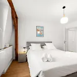 La Du Bourg La Tour-de-Peilz