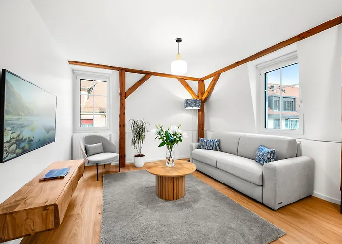 La Du Bourg * La Tour-de-Peilz