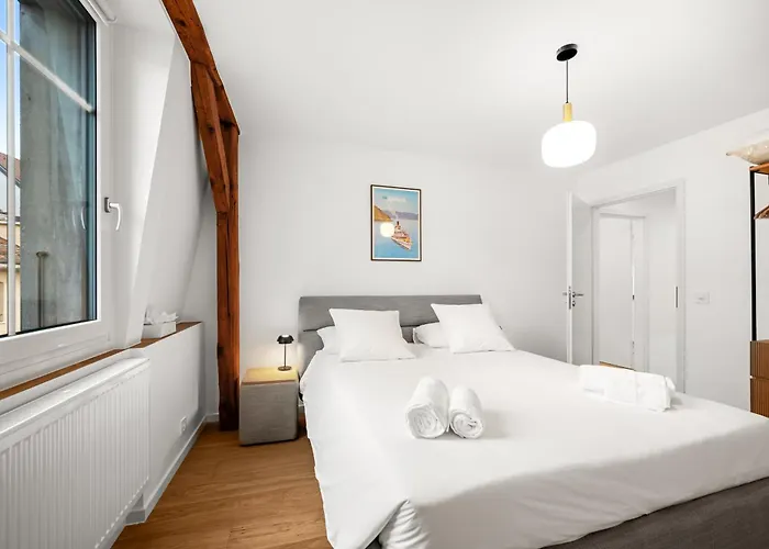 La Du Bourg La Tour-de-Peilz